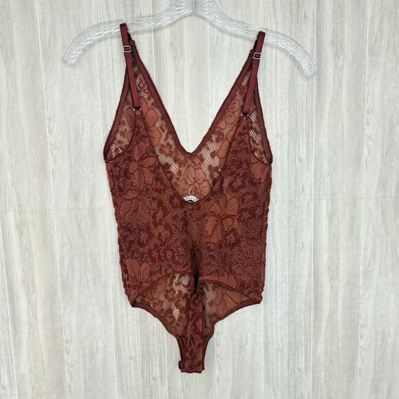 Free People Intimately Lace Bodysuit Womens XS Live It Up Terracota Red V-Neck - Picture 5 of 15